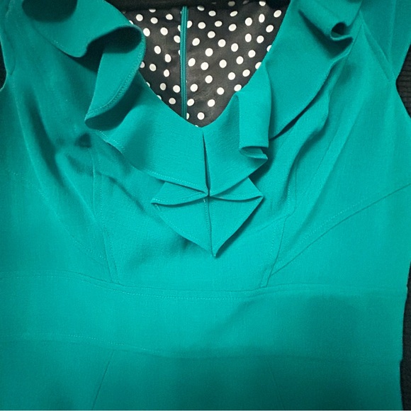 Sandra Darren Teal Ruffle Sheath Dress Size 10 Sleeveless Career - Picture 6 of 6
